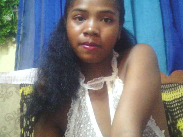 Katerinah live cam on BongaCams