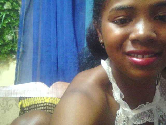 Katerinah live cam on BongaCams