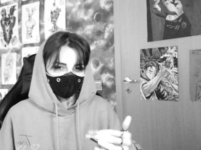 Dark-Pictur- live cam on BongaCams
