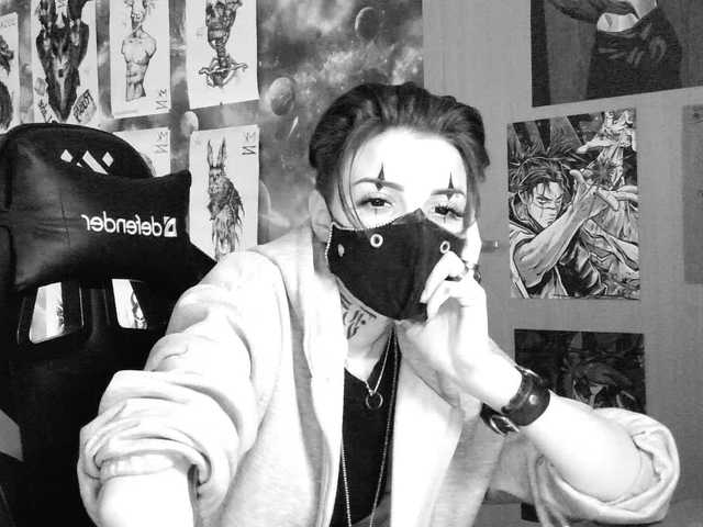 Dark-Pictur-
