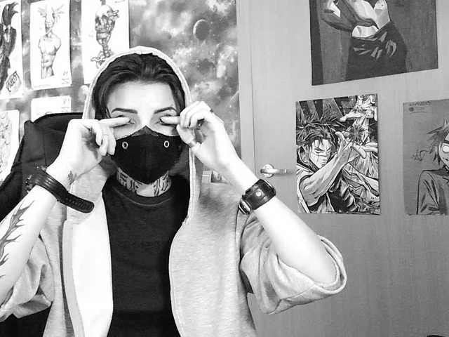 Dark-Pictur- live cam on BongaCams