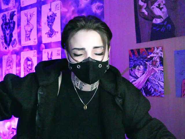Dark-Pictur-