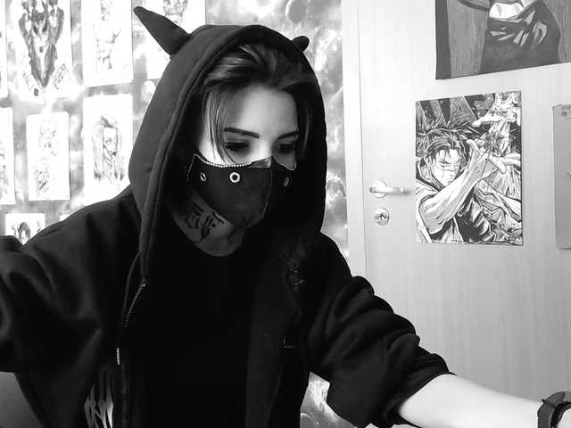 Dark-Pictur-