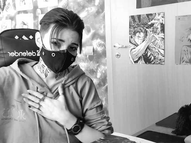Dark-Pictur- live cam on BongaCams