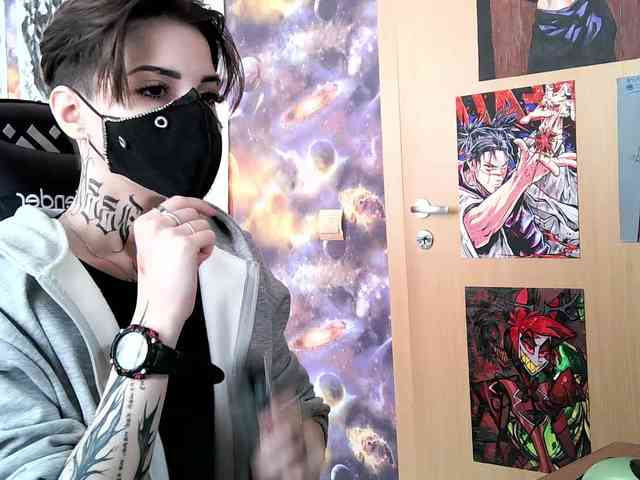 Dark-Pictur- webcam