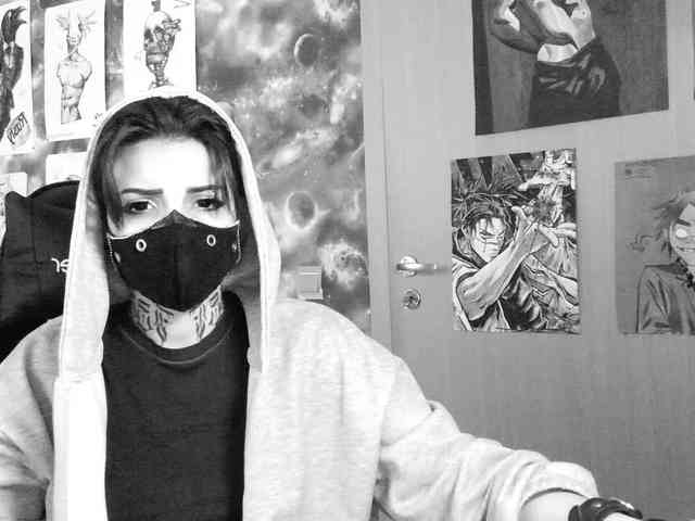 Dark-Pictur- webcam