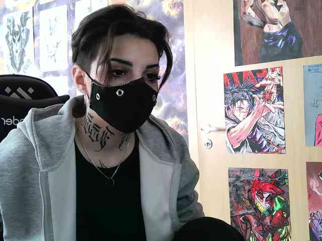 Dark-Pictur- webcam