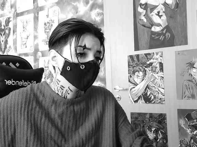 Dark-Pictur- webcam