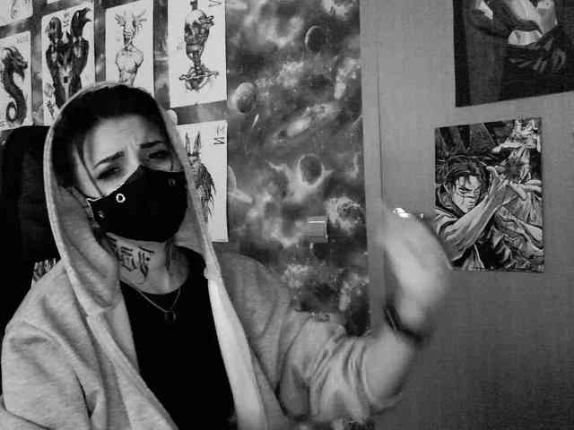 Dark-Pictur- webcam