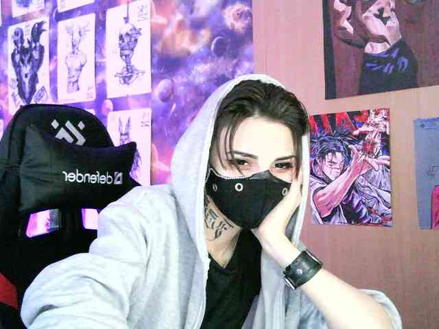 Dark-Pictur- webcam