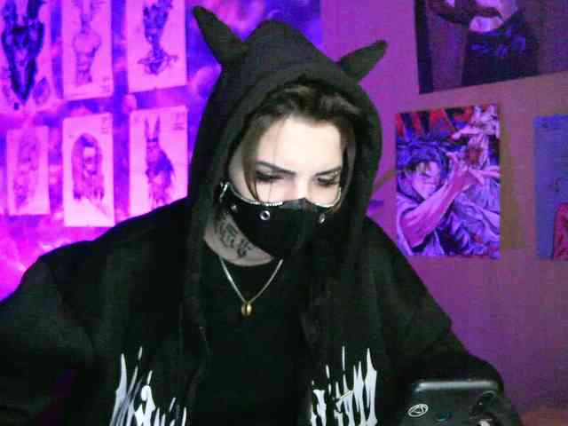 Dark-Pictur- webcam