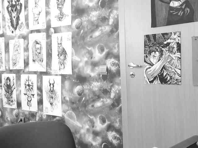Dark-Pictur- webcam