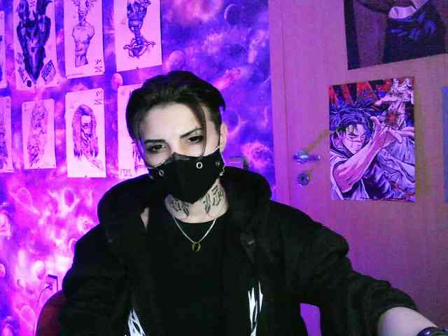 Dark-Pictur- webcam