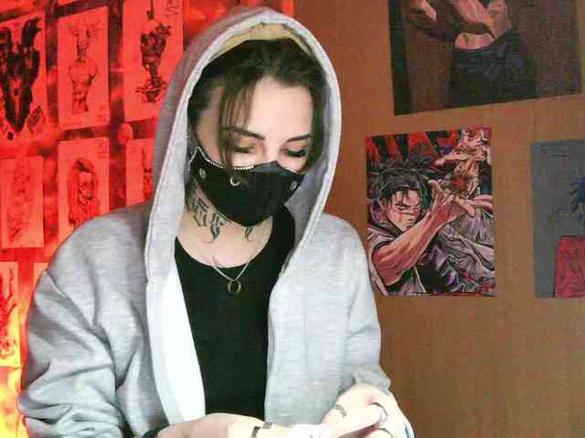 Dark-Pictur- webcam