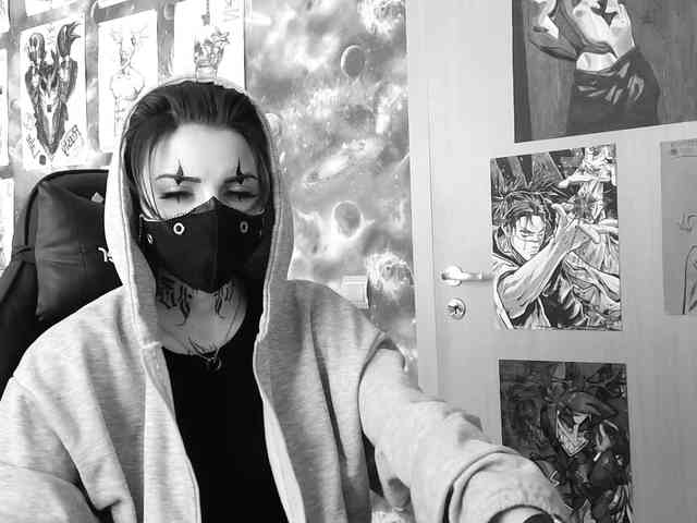 Dark-Pictur- webcam