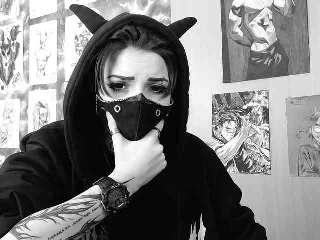Dark-Pictur-