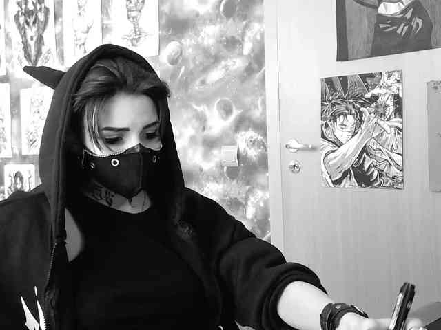 Model: Dark-Pictur-