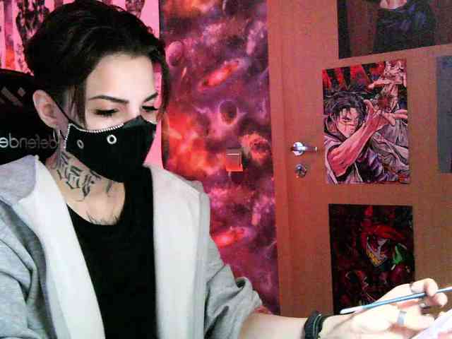 Dark-Pictur- webcam