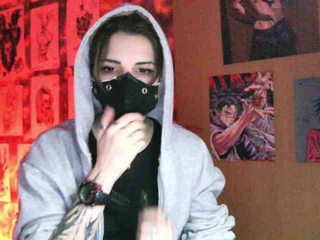 Dark-Pictur- webcam