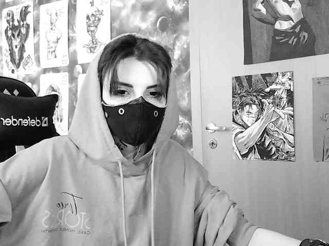 Dark-Pictur- webcam