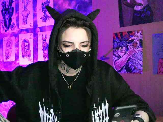 Dark-Pictur- webcam