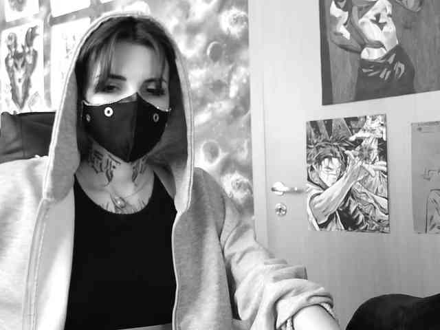 Dark-Pictur- webcam