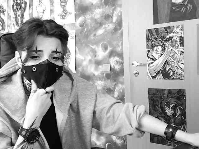 Dark-Pictur- webcam