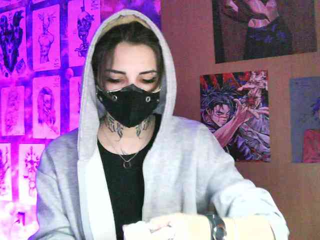 Dark-Pictur- webcam