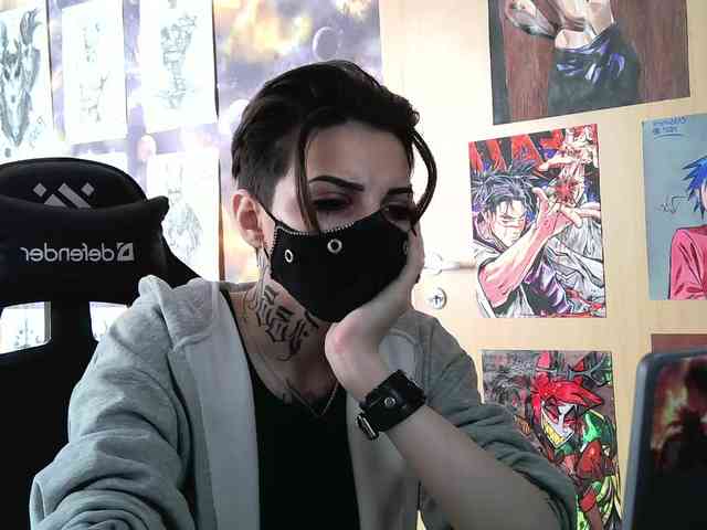 Dark-Pictur- webcam