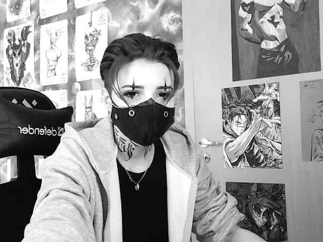 Dark-Pictur- webcam