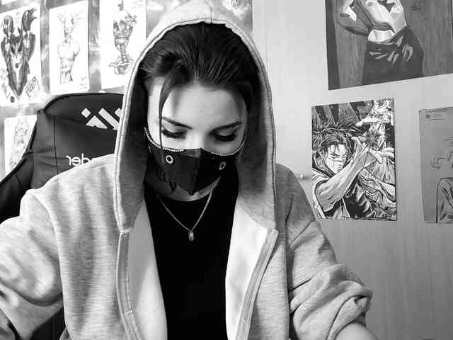 Dark-Pictur-