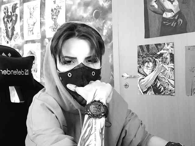 Dark-Pictur- webcam