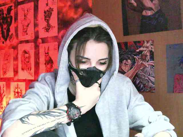 Dark-Pictur- webcam