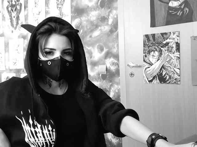 Dark-Pictur- webcam