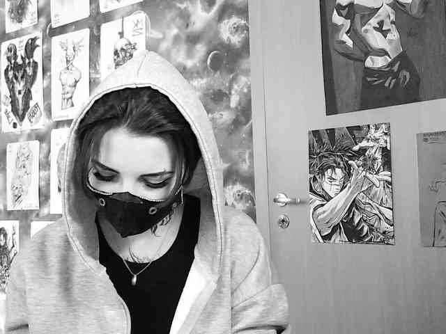 Dark-Pictur- webcam