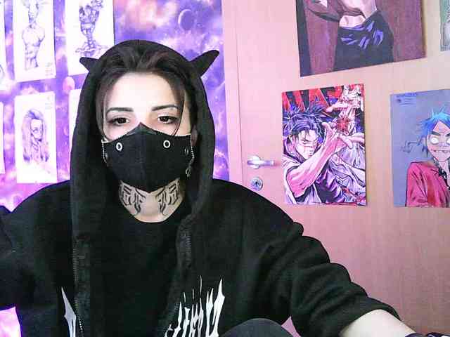 Dark-Pictur- webcam