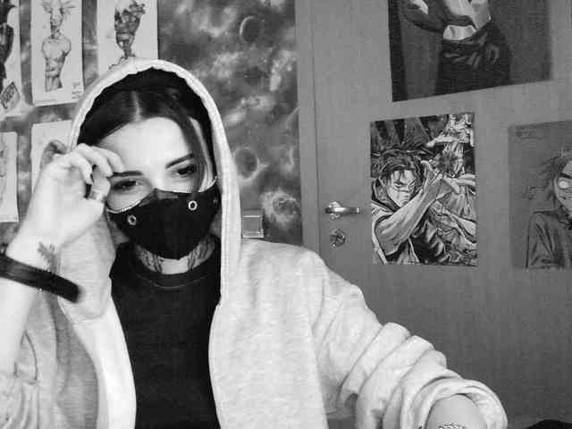 Dark-Pictur- webcam