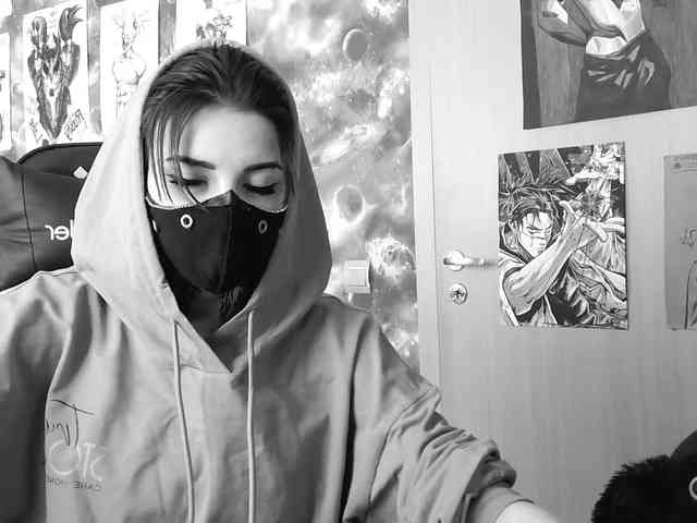 Dark-Pictur- webcam