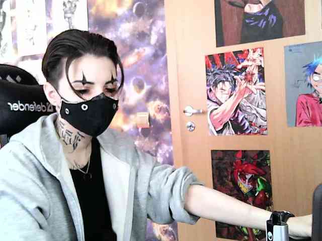 Dark-Pictur- webcam