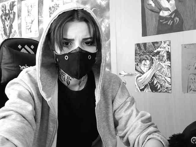 Dark-Pictur- webcam