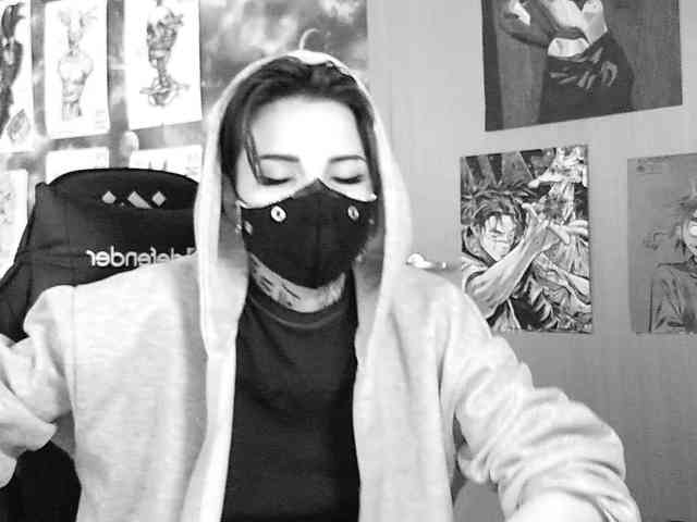 Dark-Pictur- webcam