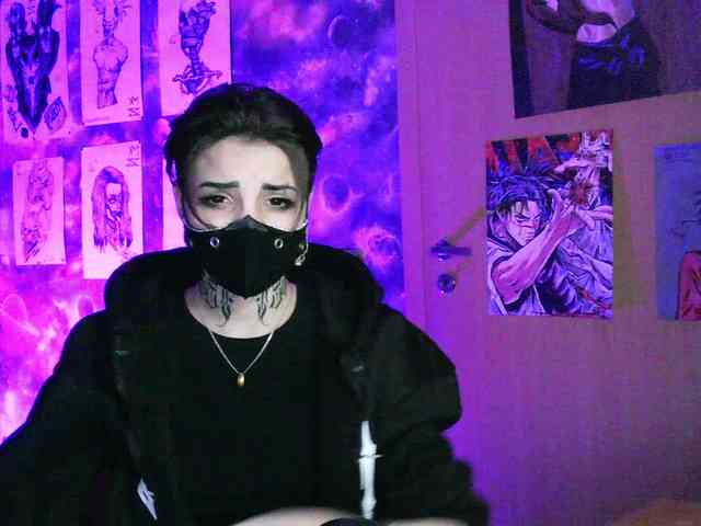 Dark-Pictur- webcam