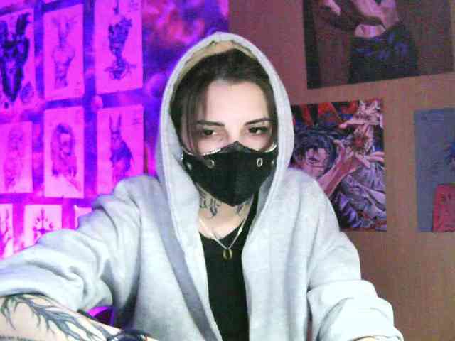 Dark-Pictur- webcam