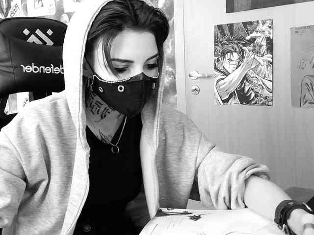 Dark-Pictur- webcam