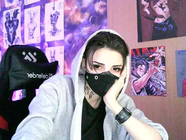Dark-Pictur- webcam