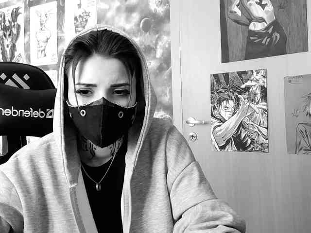 Dark-Pictur- webcam