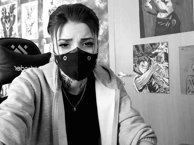 Dark-Pictur- webcam