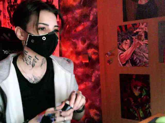 Dark-Pictur- webcam
