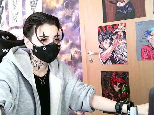 Dark-Pictur- webcam