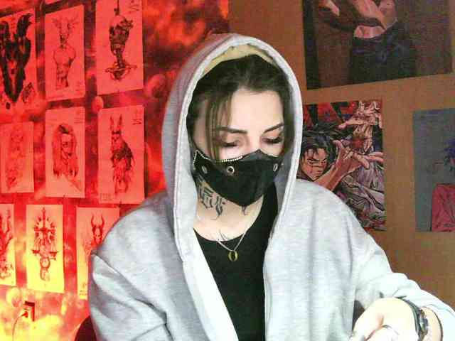 Dark-Pictur- webcam